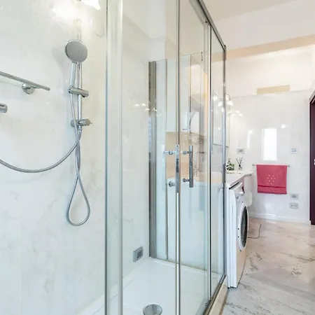 Apartamento Floor - Balcony Views - King Bed - Ac